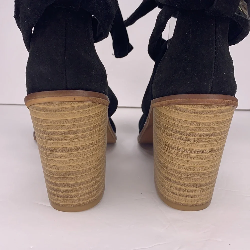 Musse & Cloud Jacy Black Suede Stacked‎ Heels